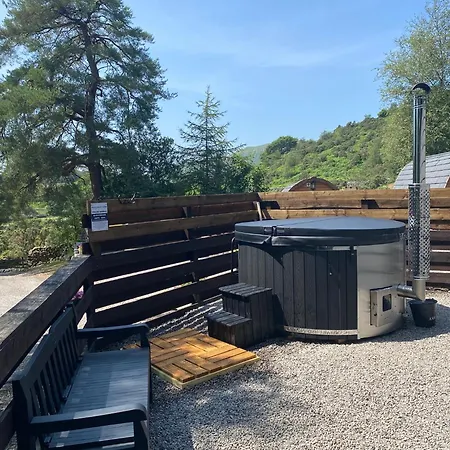 캠프장 Eskdale Glamping Pods With Wood Fired Hot Tubs *
