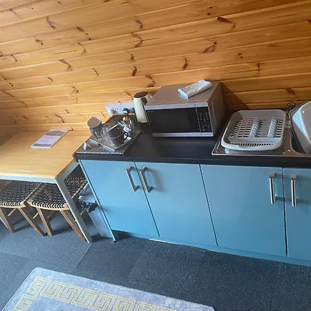 캠프장 Eskdale Glamping Pods With Wood Fired Hot Tubs